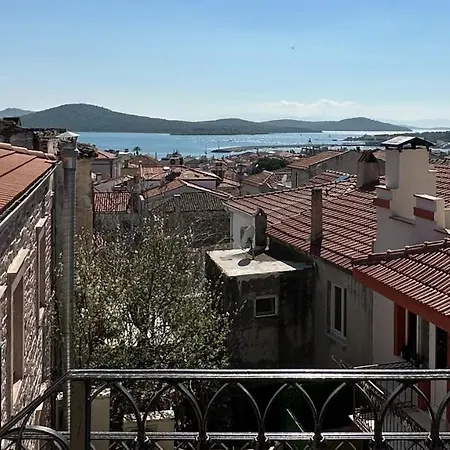 Cunda Nazimaki Hotel