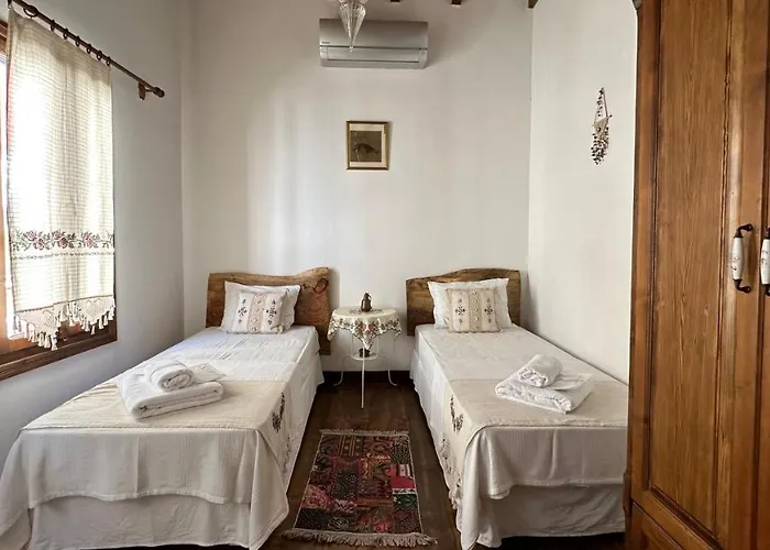 Hotel Cunda Nazimaki