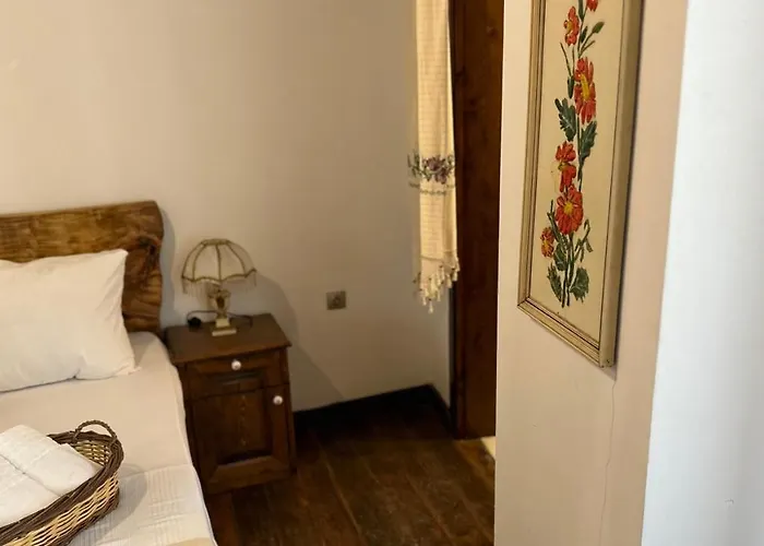 Cunda Nazimaki * Ayvalı