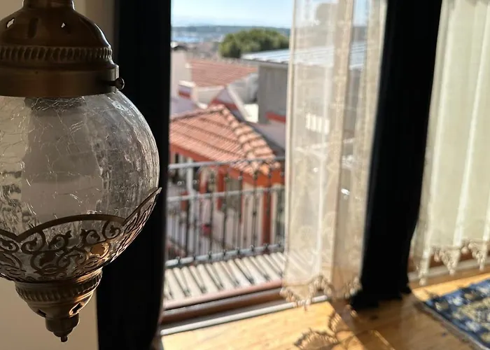 Cunda Nazimaki Hotel Ayvalı